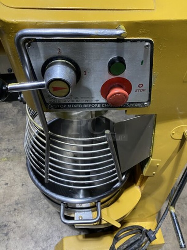 Presto 30 Quart Floor Style Planetary Mixer! With Stainless Steel Bowl & Bowl Guard! With Dough Paddle Attachment! Model SP300A Serial 1610300707! 110V 1Phase! - Image 8 of 9