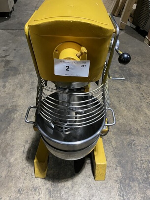 Presto 30 Quart Floor Style Planetary Mixer! With Stainless Steel Bowl & Bowl Guard! With Dough Paddle Attachment! Model SP300A Serial 1610300707! 110V 1Phase! - Image 9 of 9