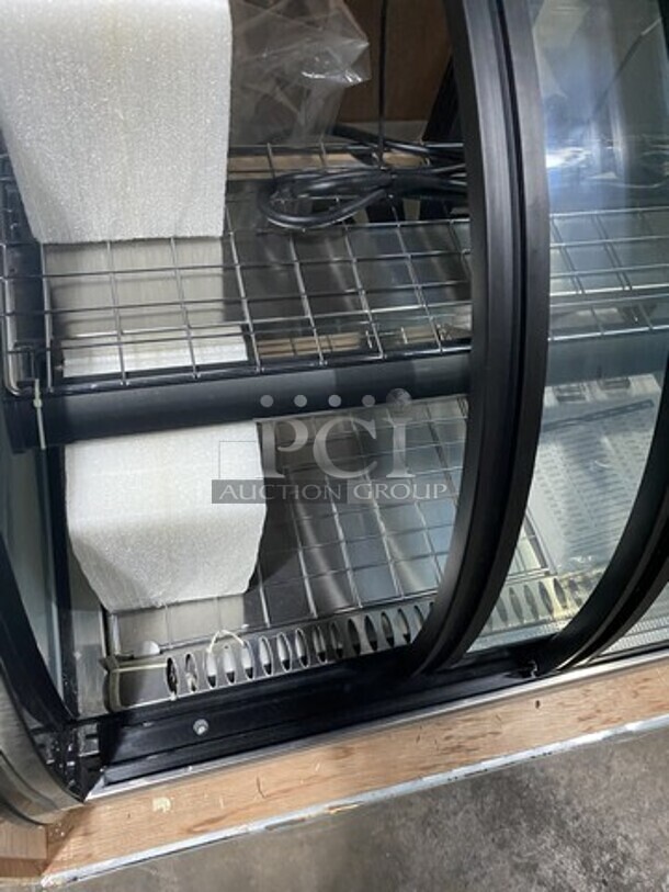 AMAZING! BRAND NEW IN THE CRATE! Vollrath 60 Inch Counter Top Food Warmer Display Merchandiser Showcase! Model HDE8160! 120V 1 Phase! With Back Sliding Door & Self Service Option! - Image 6 of 6