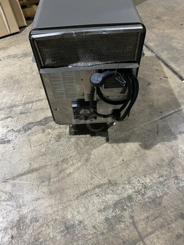 NICE! 2018 Turbo Chef Commercial Countertop Turbo Oven! Model NGO Serial NGOD44398! 208/240V 1Phase! On Legs! - Image 5 of 7
