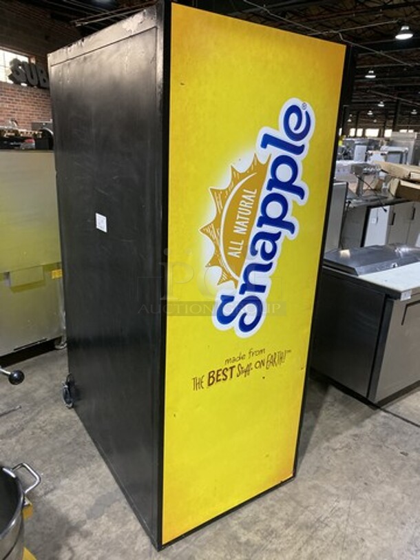Habco Commercial 2 Door Reach In Refrigerator Merchandiser! With Poly Coated Racks! Model ESM42 Serial 42024497! 115V 1Phase! - Image 5 of 6