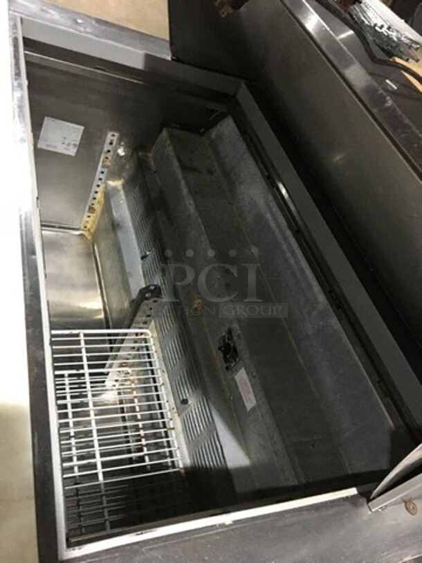 Victory Commercial Refrigerated Sandwich Prep Table! With 2 Door Underneath Storage Space! With Commercial Cutting Board! With Racks! All Stainless Steel! Model VUR418BT Serial K1204917! 115V 1Phase! On Casters! - Image 9 of 12