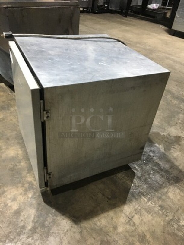 Metro Under The Counter Food Warmer Cabinet! Model C190! 120V 1 Phase! - Image 2 of 8