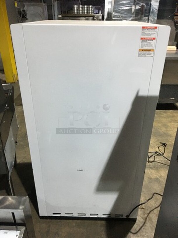 Beverage Air Commercial Refrigerated Open Grab-N-Go Display Case! Model BZ131W! 115V 1Phase! - Image 4 of 8