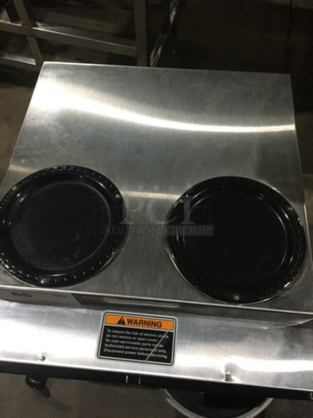 Bunn Commercial Countertop Dual Coffee Brewing Machine! Axiom Series! With 4 Coffee Pot Warming Stations! All Stainless Steel! Model AXIOM2/2TWIN Serial AXTN018535! 120/208/240V! 1Phase! On Legs! - Image 5 of 10