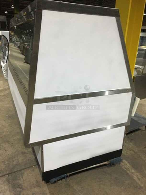 Federal Industries Commercial 5 Well Steam Table! Each Well Controlled Individually! With Lowering Prep/Serve Line! With Commercial Cutting Board! With Sliding Rear Doors! Model 6DH Serial 855913! 110/220V 1Phase! - Image 3 of 11