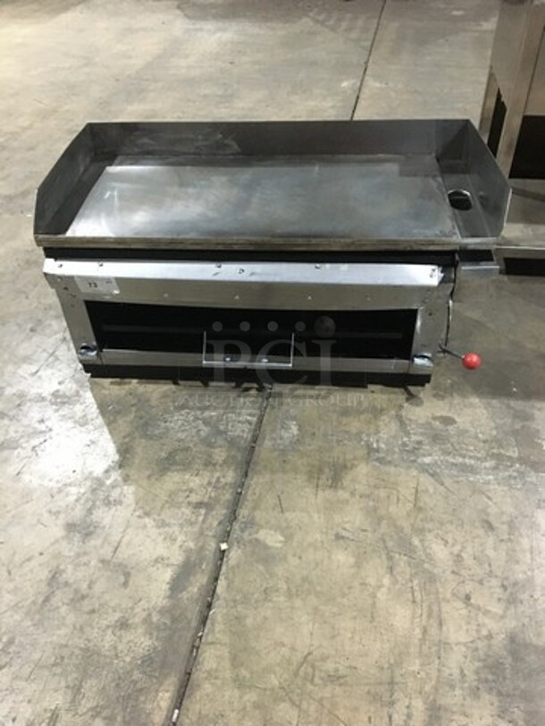 Commercial Countertop Natural Gas Powered Flat Griddle! With Cheese Melter Underneath! With Back & Side Splashes! All Stainless Steel! On Legs! - Image 10 of 11