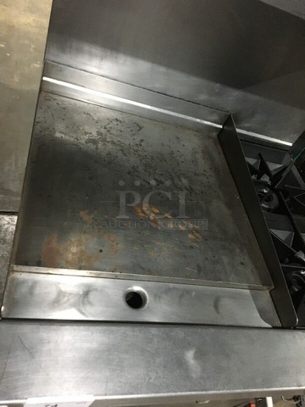 Amazing! RARE FIND! Vulcan Natural Gas Powered 2 Burner Range With 24 Inch Flat Top Grill! With Full Size Convection Oven Underneath! With Metal Racks! Model 36C24GT2BN Serial 481830709! On Commercial Casters! - Image 5 of 12