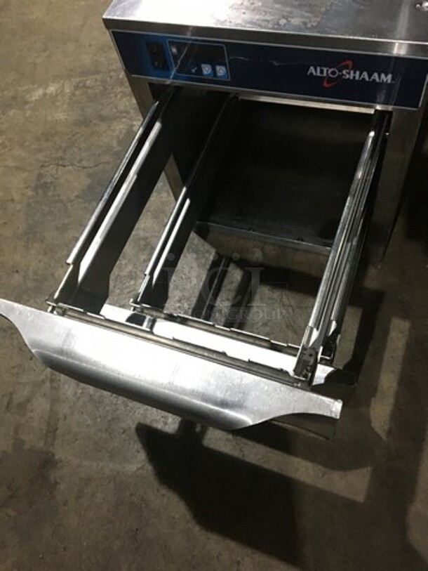 WOW! LATE MODEL 2016! Alto Shaam Commercial Countertop 2 Drawer Food Warmer! All Stainless Steel! Model 5002DN Serial 1719718000! 120V 1Phase!
 - Image 6 of 9