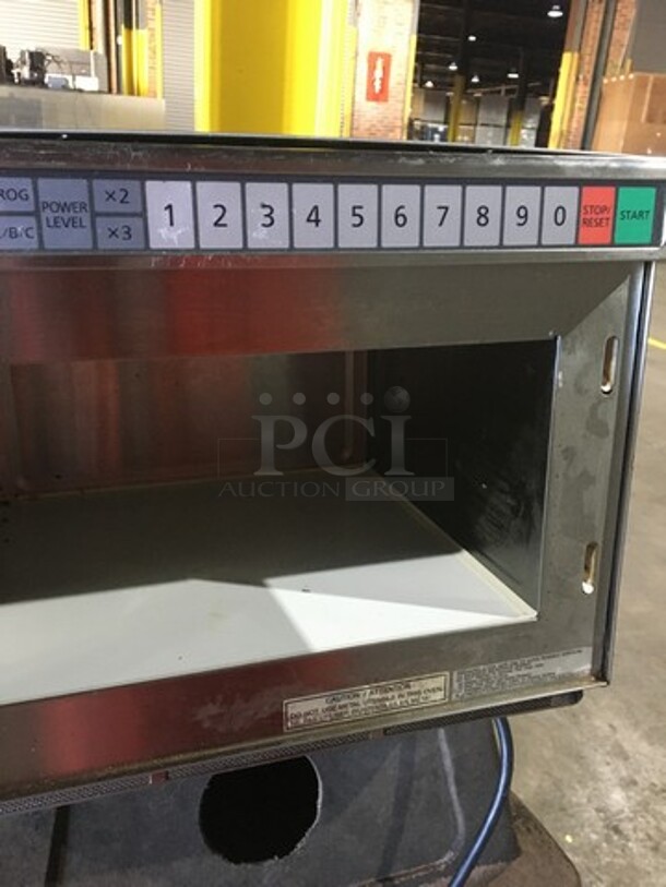 FAB! 2018 Late Model! Panasonic Commercial Countertop Microwave Oven! All Stainless Steel! With View Through Door! Model NE17521 Serial 6AD8250040! 208/230V 1Phase! Working When Removed! - Image 6 of 8
