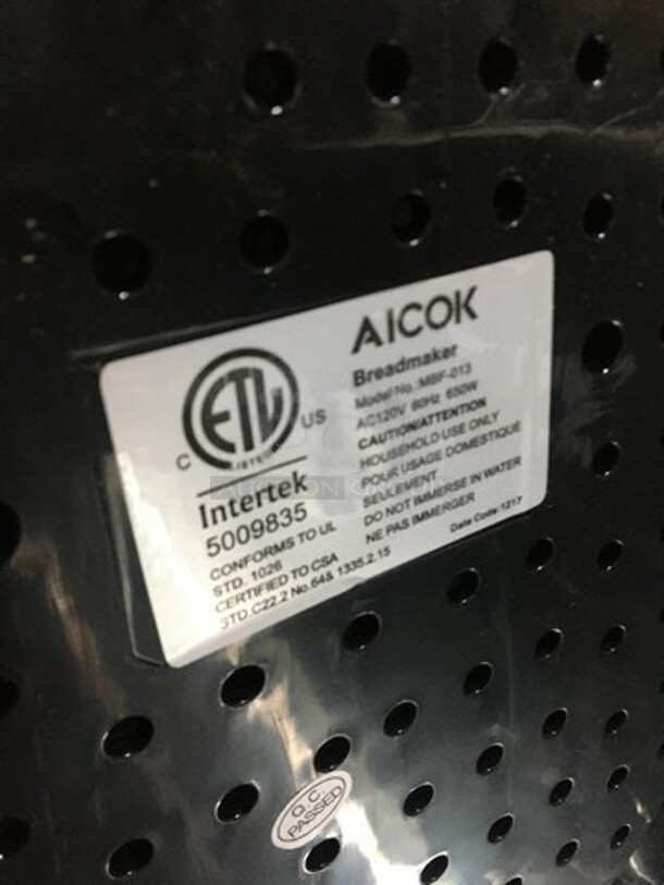 Aicok Scratch-N-Dent Bread Maker! Model MBF013! 120V 1 Phase! - Image 7 of 8