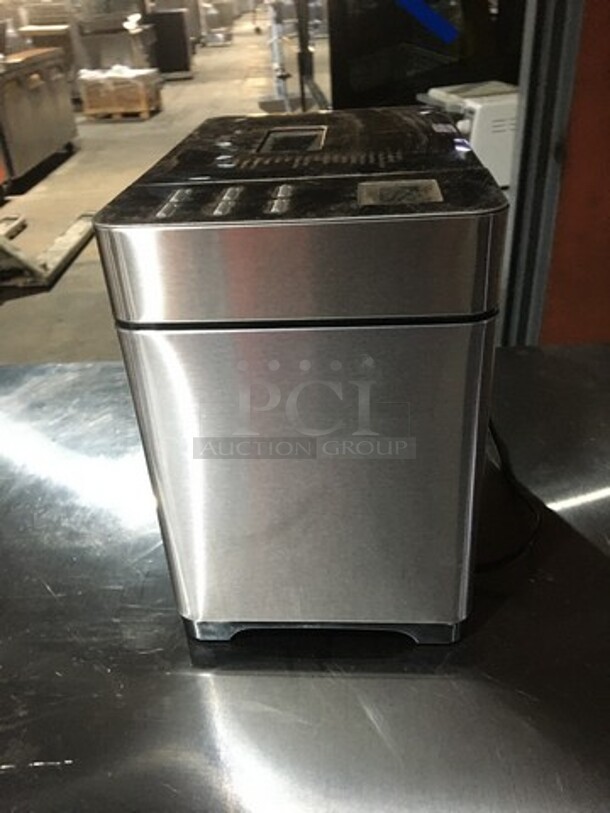 Aicok Scratch-N-Dent Bread Maker! Model MBF013! 120V 1 Phase! - Image 3 of 8