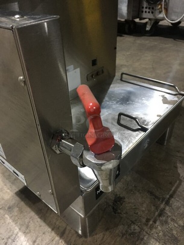Bunn Commercial Countertop Dual Coffee Brewing Machine! All Stainless Steel! With Hot Water Line! On Legs! - Image 6 of 8
