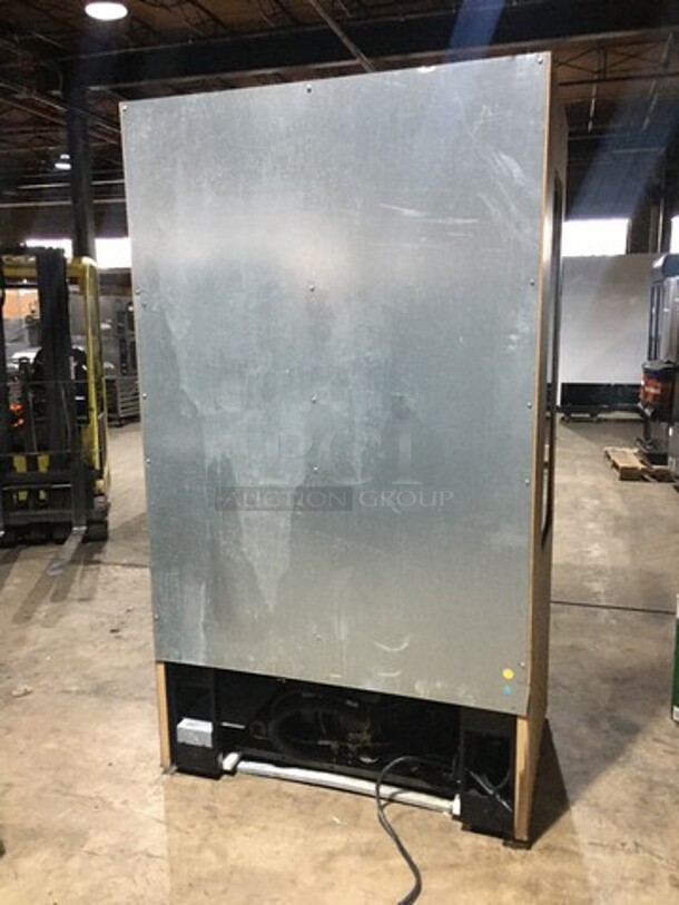 Structural Concepts Refrigerated Open Grab-N-Go Case Merchandiser! Oasis Series! Model B435258 Serial 0280217KR274015! 208/230V 1 Phase! - Image 4 of 10