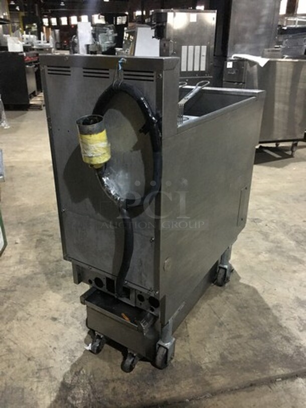 WOW! Pitco Solstice Electric Powered Deep Fat Fryer! With Oil Filter System! Digital Controlled Panel! Model SFSE14 Serial E08HA027570! 208V 3 Phase! On Commercial Casters! - Image 4 of 11