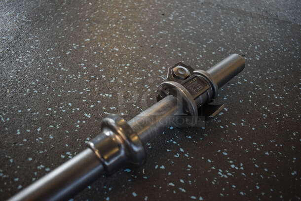 Les Mills Body Pump Barbell w/ Collars. 52". (upstairs) - Image 3 of 3