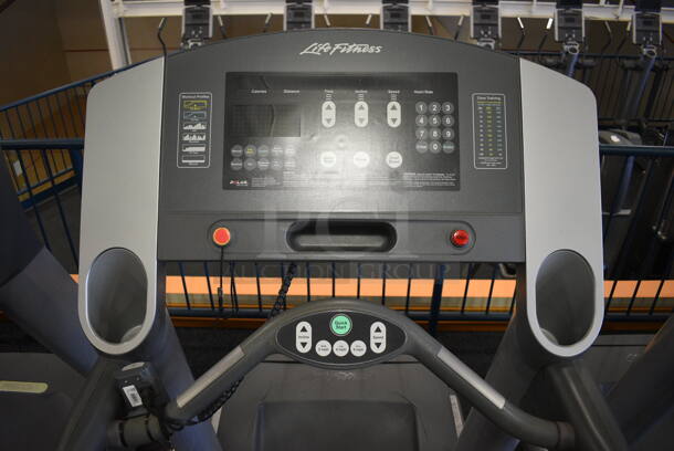 NICE! Life Fitness Model 95Ti Metal Heavy Duty Commercial Floor Style Treadmill w/ Heart Rate Sensors. 120 Volts, 1 Phase. BUYER MUST REMOVE. 36x84x65. Tested and Working! (upstairs) This Unit Will Be Moved Down To The First Floor Before Pick Up Day Begins! - Image 6 of 12