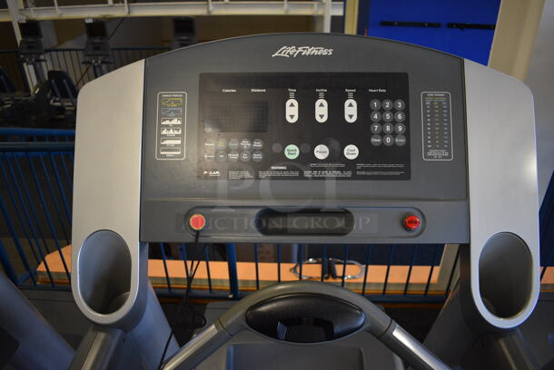 NICE! Life Fitness Model 95Ti Metal Heavy Duty Commercial Floor Style Treadmill w/ Heart Rate Sensors and Cup Holders. 120 Volts, 1 Phase. BUYER MUST REMOVE. 36x84x65. Tested and Working! (upstairs) This Unit Will Be Moved Down To The First Floor Before Pick Up Day Begins! - Image 6 of 9
