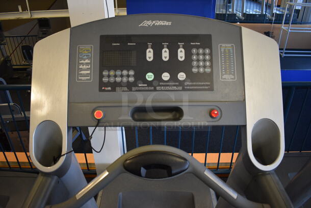 NICE! Life Fitness Model 95T Metal Heavy Duty Commercial Floor Style Treadmill w/ Heart Rate Sensors and Cup Holders. 120 Volts, 1 Phase. BUYER MUST REMOVE. 36x84x65. Tested and Working! (upstairs) This Unit Will Be Moved Down To The First Floor Before Pick Up Day Begins! - Image 6 of 8