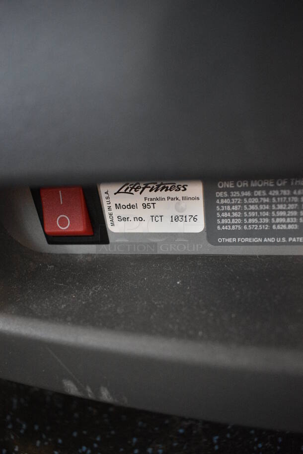 NICE! Life Fitness Model 95T Metal Heavy Duty Commercial Floor Style Treadmill w/ Heart Rate Sensors and Cup Holders. 120 Volts, 1 Phase. BUYER MUST REMOVE. 36x84x65. Tested and Working! (upstairs) This Unit Will Be Moved Down To The First Floor Before Pick Up Day Begins! - Image 8 of 8