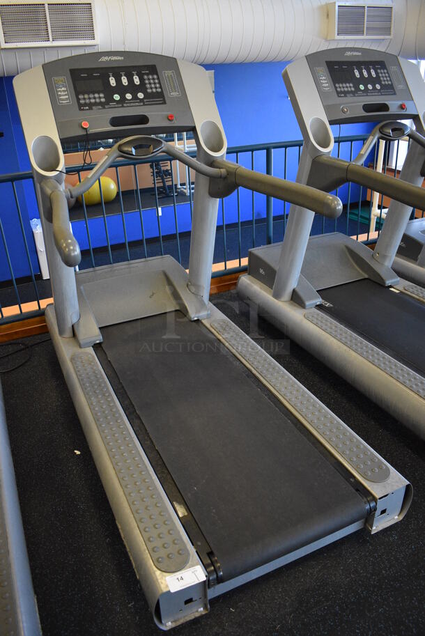 NICE! Life Fitness Model 95T Metal Heavy Duty Commercial Floor Style Treadmill w/ Heart Rate Sensors and Cup Holders. 120 Volts, 1 Phase. BUYER MUST REMOVE. 36x84x65. Tested and Working! (upstairs) This Unit Will Be Moved Down To The First Floor Before Pick Up Day Begins! - Image 2 of 8