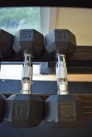 2 Power Systems Metal Black and Chrome Finish 15 Pound Hex Dumbbells. 4x11.5x4. 2 Times Your Bid! (aerobic room)