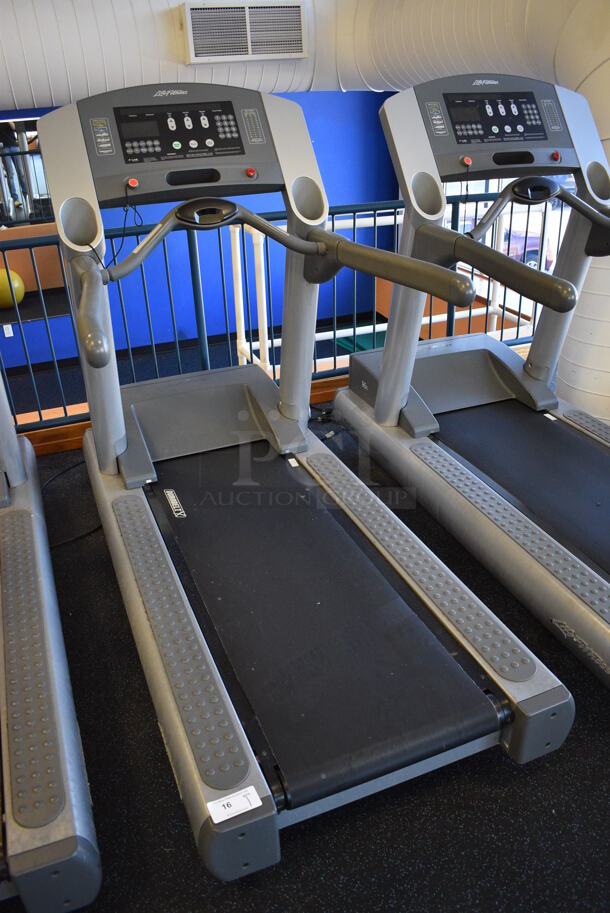 NICE! Life Fitness Model 95T Metal Heavy Duty Commercial Floor Style Treadmill w/ Heart Rate Sensors and Cup Holders. 120 Volts, 1 Phase. BUYER MUST REMOVE. 36x84x65. Tested and Working! (upstairs) This Unit Will Be Moved Down To The First Floor Before Pick Up Day Begins! - Image 2 of 8