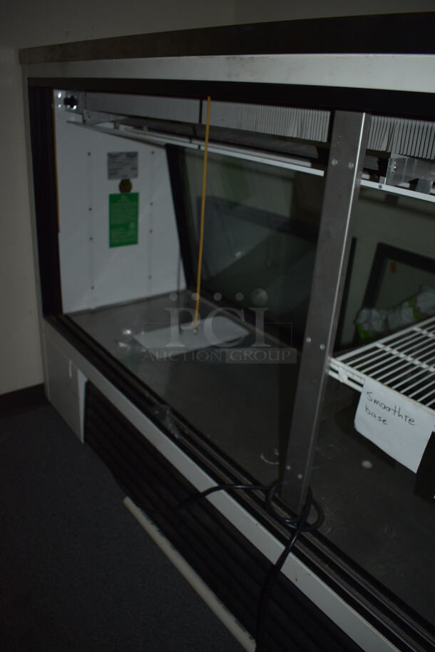 NICE! True Model TSID-96-3 Metal Commercial Floor Style Deli Display Case Merchandiser. 115 Volts, 1 Phase. BUYER MUST REMOVE. (office wing) - Image 3 of 4
