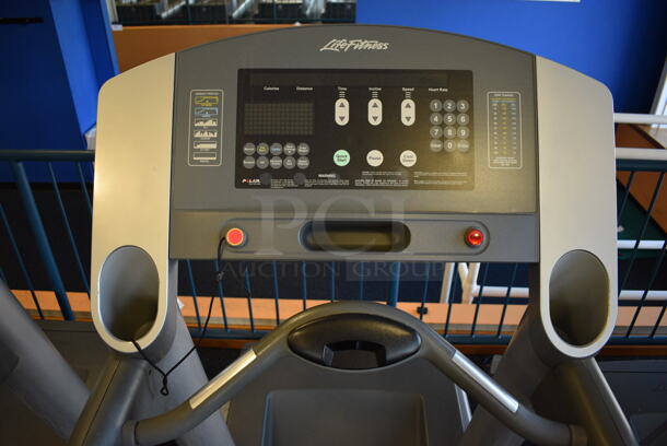 NICE! Life Fitness Model 95T Metal Heavy Duty Commercial Floor Style Treadmill w/ Heart Rate Sensors and Cup Holders. 120 Volts, 1 Phase. BUYER MUST REMOVE. 36x84x65. Tested and Working! (upstairs) This Unit Will Be Moved Down To The First Floor Before Pick Up Day Begins! - Image 6 of 8