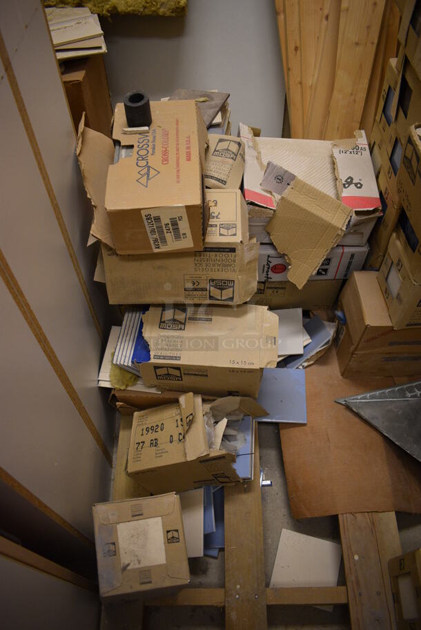 ALL ONE MONEY! Room Lot of Various Items Including Wood Pattern Lockers and Tiles! BUYER MUST REMOVE. (womens locker room) - Image 7 of 9