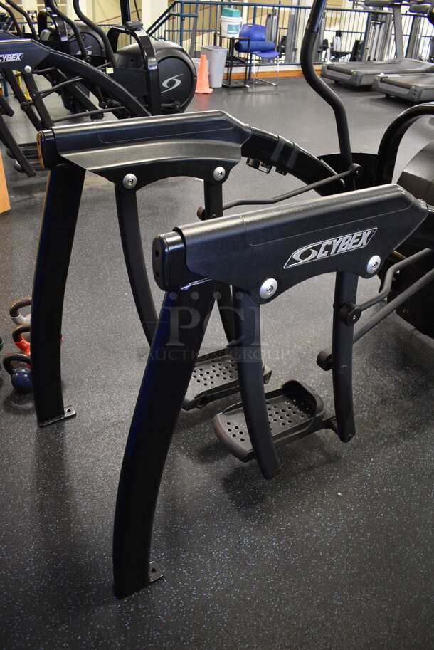 NICE! Cybex Model 630A Metal Floor Style Metal Arc Trainer Machine. BUYER MUST REMOVE. 30x78x59. Tested and Working! (upstairs) This Unit Will Be Moved Down To The First Floor Before Pick Up Day Begins! - Image 2 of 8