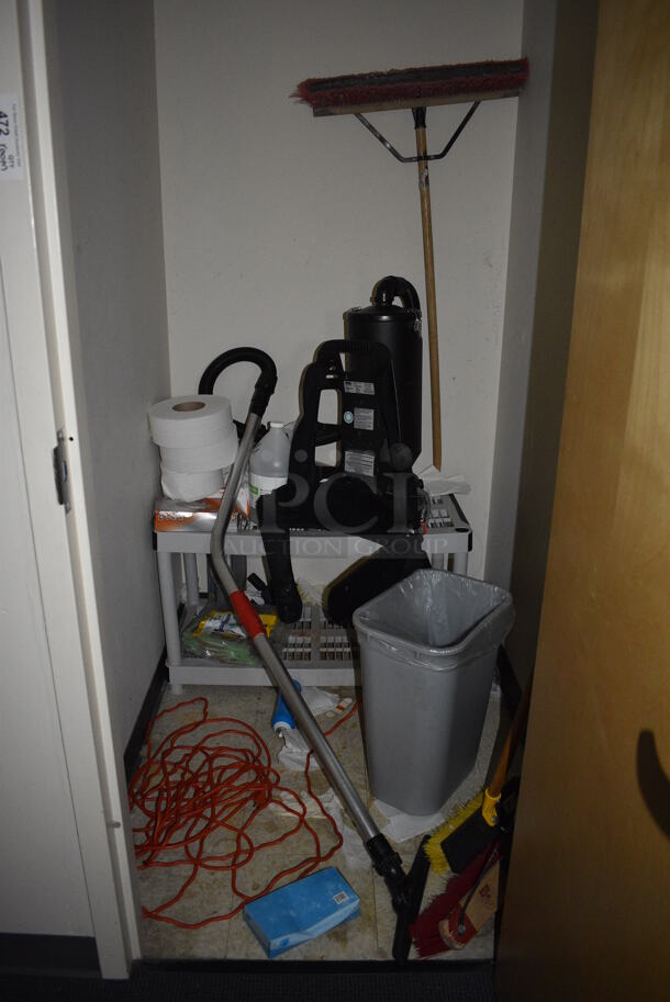 ALL ONE MONEY! Room Lot of Various Items Including Broom, Extension Cord, Backpack Vacuum and Trash Can! BUYER MUST REMOVE. (mens locker room) - Image 4 of 4