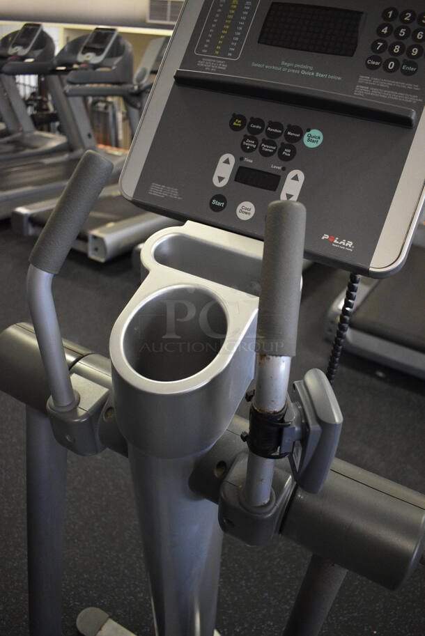 NICE! Life Fitness Model 95xi Experience Metal Floor Style Elliptical Cross Trainer Machine. BUYER MUST REMOVE. 31x86x64. Tested and Working! (upstairs) This Unit Will Be Moved Down To The First Floor Before Pick Up Day Begins! - Image 6 of 8