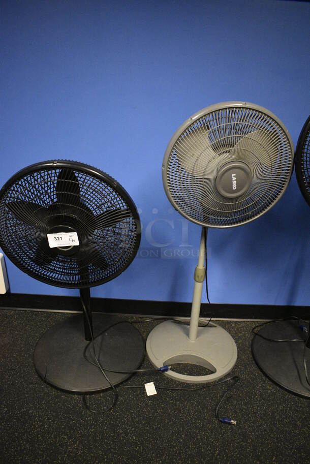 4 Various Poly Floor Style Fans. Includes 20x20x49. 4 Times Your Bid! (spin cycle room) - Image 3 of 4