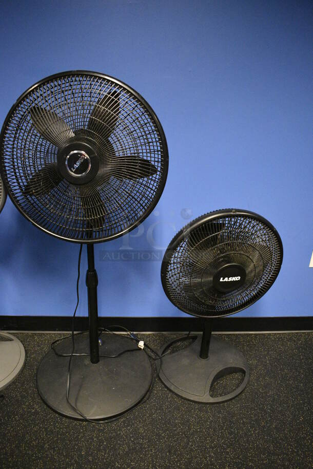 4 Various Poly Floor Style Fans. Includes 20x20x49. 4 Times Your Bid! (spin cycle room) - Image 4 of 4