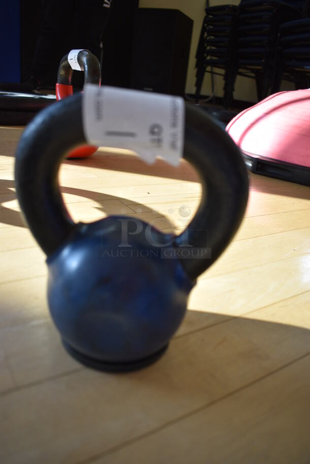 Perform Better Metal 8.8 Pound Kettlebell. 5.5x4x6.5. (aerobic room)
 - Image 3 of 4