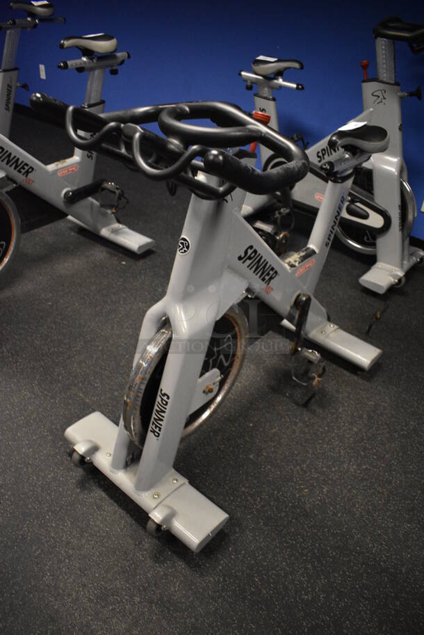 NICE! Star Trac Spinner NXT Metal Commercial Floor Style Upright Stationary Bicycle. BUYER MUST REMOVE. 21x47x45. Tested and Working! (spin cycle room) - Image 4 of 6