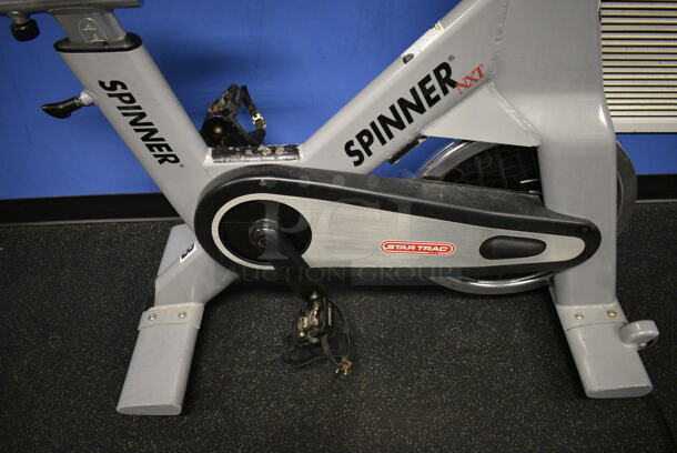 NICE! Star Trac Spinner NXT Metal Commercial Floor Style Upright Stationary Bicycle. BUYER MUST REMOVE. 21x47x45. Tested and Working! (spin cycle room) - Image 3 of 5