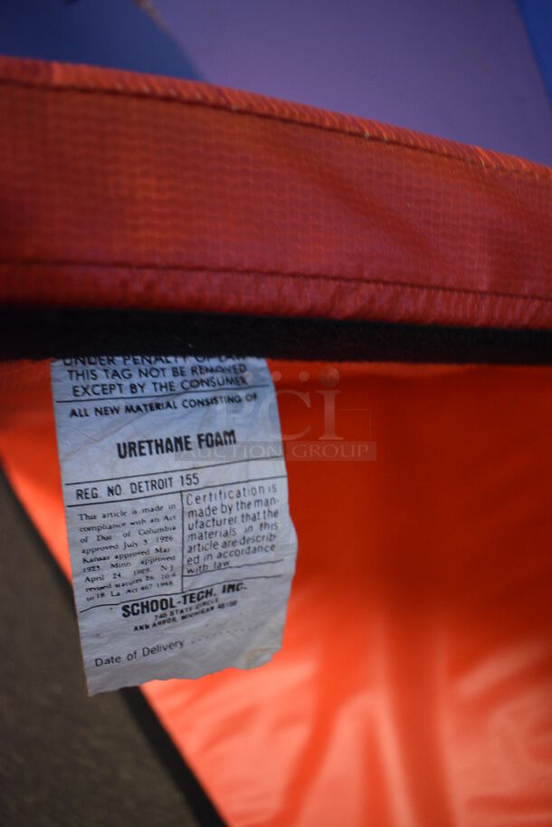 Red Bifold Mat. 71x46x2. (aerobic room) - Image 4 of 4
