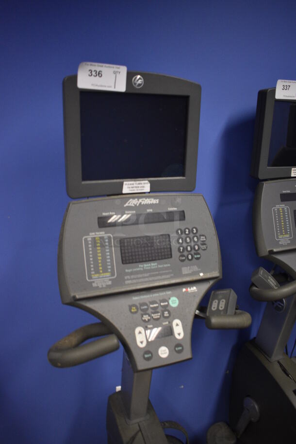 NICE! Life Fitness Metal Commercial Floor Style Seated Stationary Bicycle w/ Life Fitness Monitor. BUYER MUST REMOVE. 27x56x71. Tested and Does Not Power On. (spin cycle room closet) - Image 5 of 9
