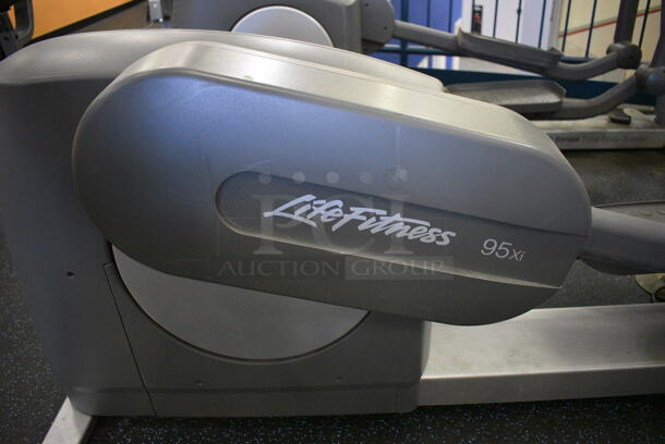 NICE! Precor Model 95xi Experience Metal Floor Style Elliptical Cross Trainer Machine w/ Life Fitness Model LCD-0201 Monitor. BUYER MUST REMOVE. 33x85x75. Tested and Working! (upstairs) This Unit Will Be Moved Down To The First Floor Before Pick Up Day Begins! - Image 5 of 8