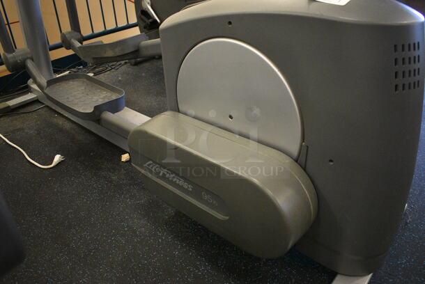 NICE! Precor Model 95xi Experience Metal Floor Style Elliptical Cross Trainer Machine w/ Life Fitness Model LCD-0201 Monitor. BUYER MUST REMOVE. 33x85x75. Tested and Working! (upstairs) This Unit Will Be Moved Down To The First Floor Before Pick Up Day Begins! - Image 4 of 8