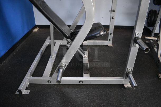 NICE! Hammer Strength Gray Metal Floor Style Iso-lateral Shoulder Press Machine. BUYER MUST REMOVE - Unit May Need Disassembly For Removal. 60x55x73. (weight room) - Image 7 of 7