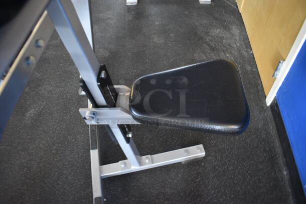 NICE! Hammer Strength Gray Metal Floor Style Seated Bicep Machine. BUYER MUST REMOVE. 44x42x52. (weight room) - Image 6 of 7
