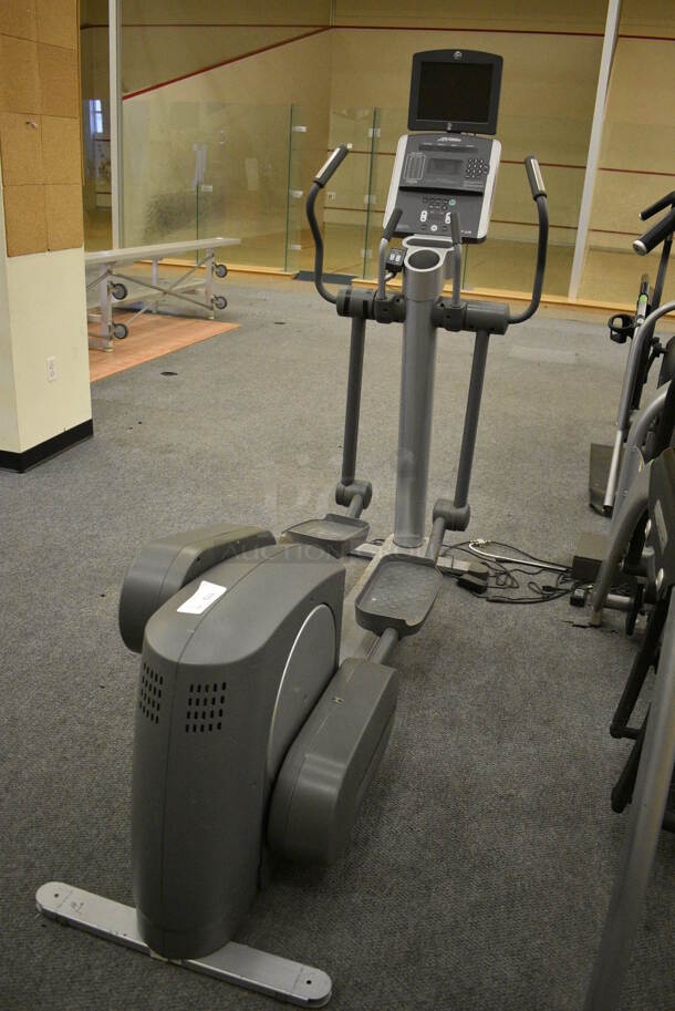NICE! Life Fitness Model 95xi Experience Metal Floor Style Elliptical Cross Trainer Machine. BUYER MUST REMOVE. 32x86x74. Tested and Working! (lobby)
 - Image 2 of 11