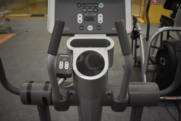 NICE! Life Fitness Model 95xi Experience Metal Floor Style Elliptical Cross Trainer Machine. BUYER MUST REMOVE. 32x86x74. Tested and Working! (lobby)
 - Image 8 of 11