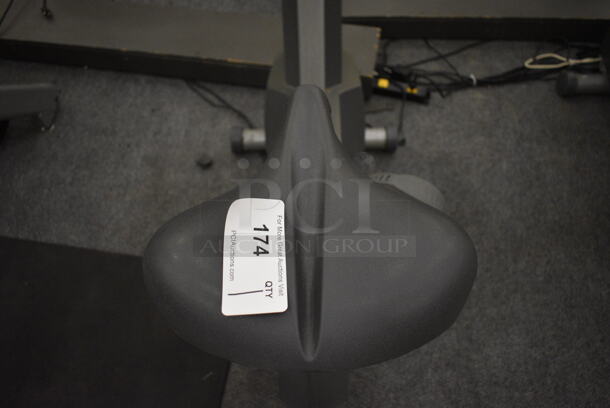 GREAT! Life Fitness Model 95ci Metal Floor Style Upright Stationary Bicycle. BUYER MUST REMOVE. 24x50x63. Tested and Working! (lobby)
 - Image 4 of 7