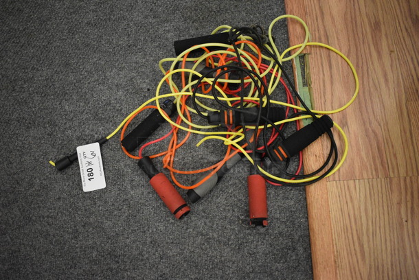 ALL ONE MONEY! Lot of 6 Various Jump Ropes! (lobby)
