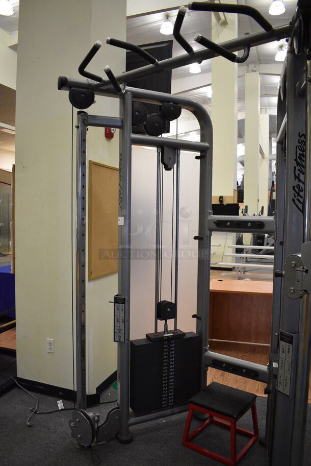 Life Fitness Model CMDAP Gray Metal Floor Style Dual Adjustable Pulley Functional Trainer Machine. BUYER MUST REMOVE - Unit May Need Disassembly For Removal. 64x48x93. (lobby) - Image 4 of 11