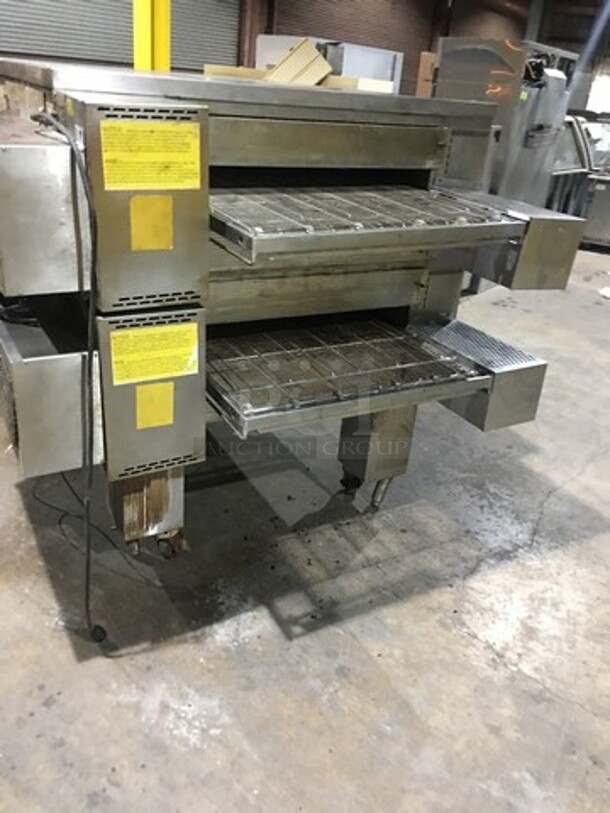 Middleby Marshall Commercial Natural Gas Powered Double Deck Conveyor Pizza Oven! All Stainless Steel! Model PS570G Serial 853650705! 2 X Your Bid! Makes One Unit! - Image 4 of 12